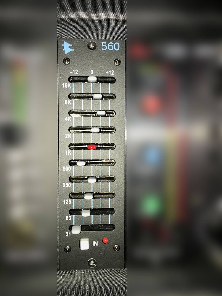 API 560 イコライザー 【レアな超初期型ペア】 シリアル410・412番台 API 560 イコライザー 【レアな超初期型ペア】 シリアル410・412